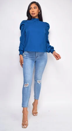 Making Moves Light Wash Blue Knee Ripped Jeans -Deals Dress Store DSC 0503 1 b7087bec 76aa 4230 9f43 be01bf87125f scaled